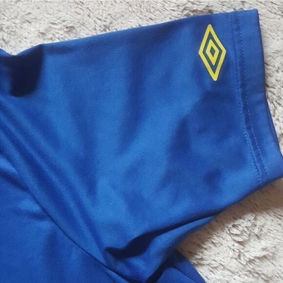 Umbro short sleeve shirt Boys size XL Blue - Picture 3 of 4